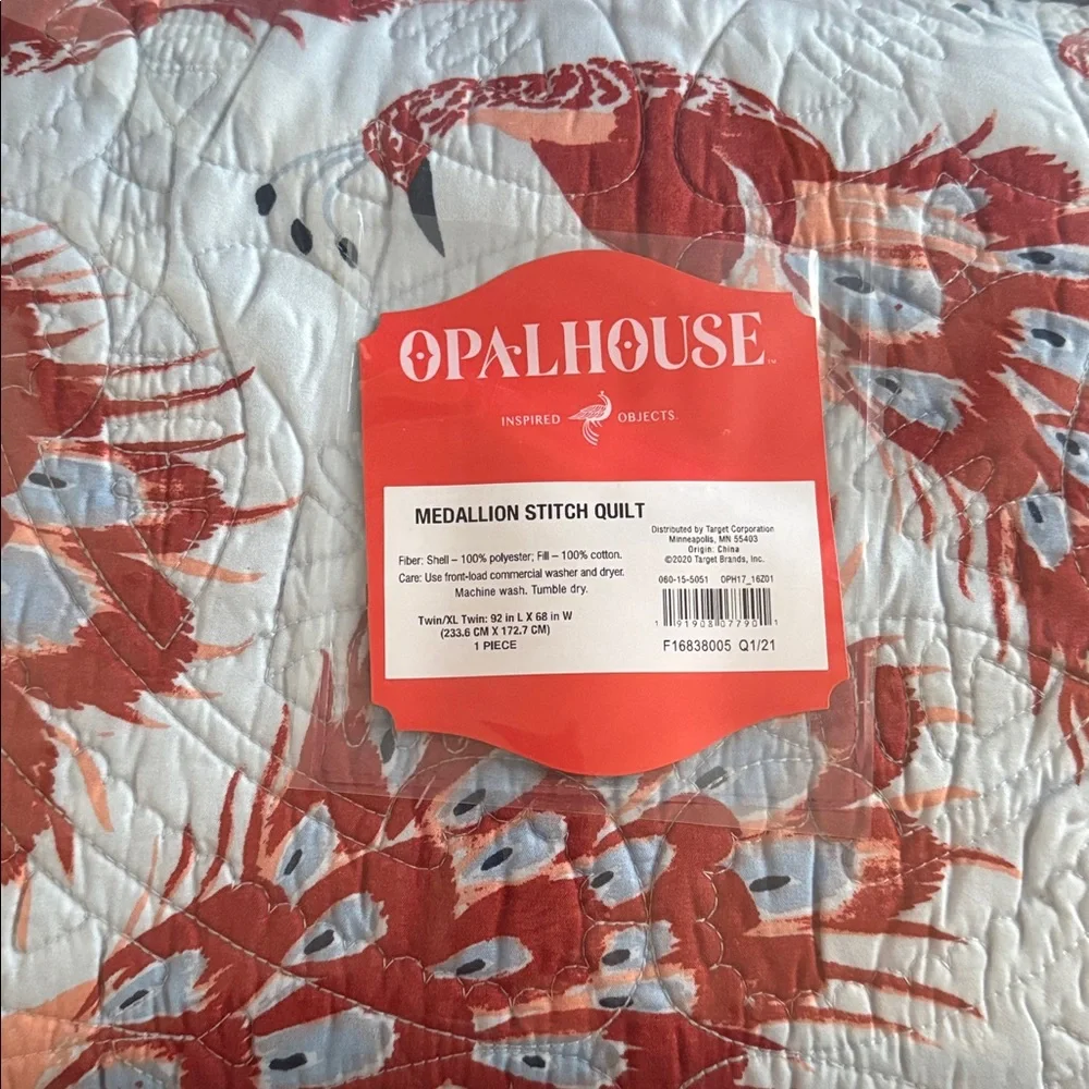 Opalhouse Medallion Stitch Quilt Twin Peacock Design
